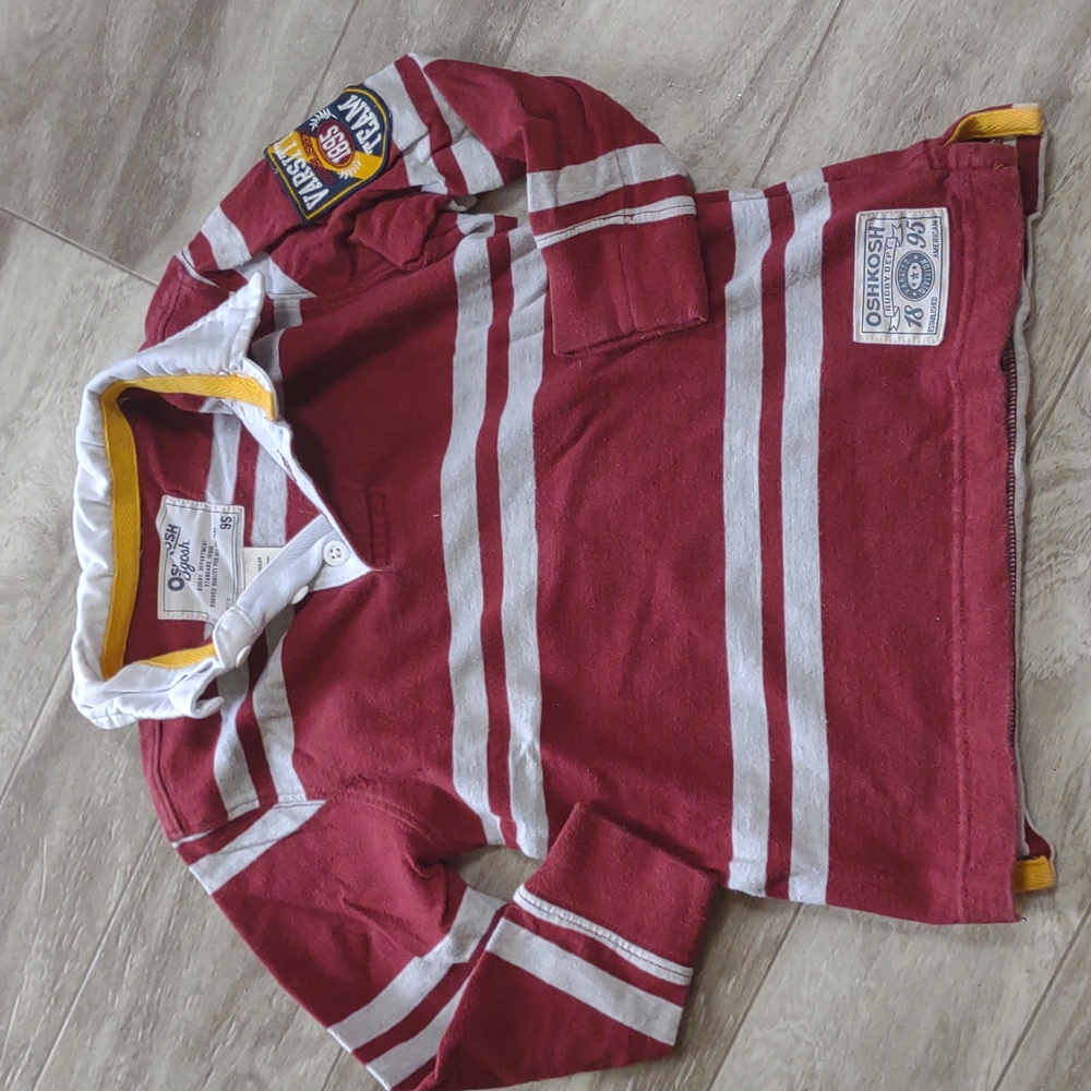 Boys size 3T polo style shirt from oshKosh.